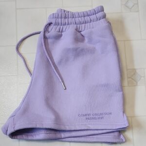 Comfit Collection Women's Lavender Athletic Shorts